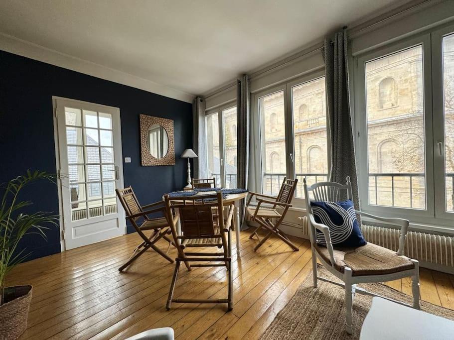 Apartamento Le Tiki De Notre-Dame - Duplex Vue Cathedrale Boulogne-sur-Mer Exterior foto